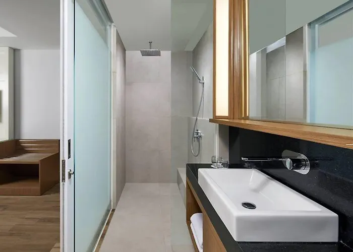 Fairfield By Marriott Bali Sunset Road 庫塔