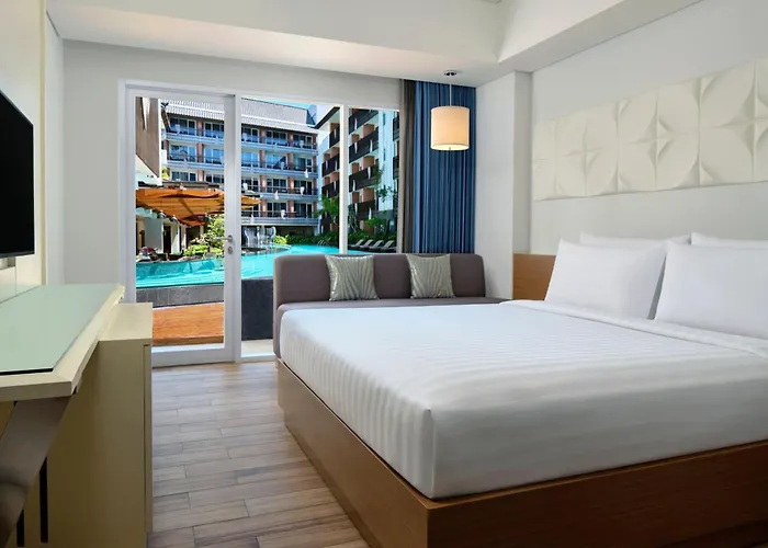 Fairfield By Marriott Bali Sunset Road クタ