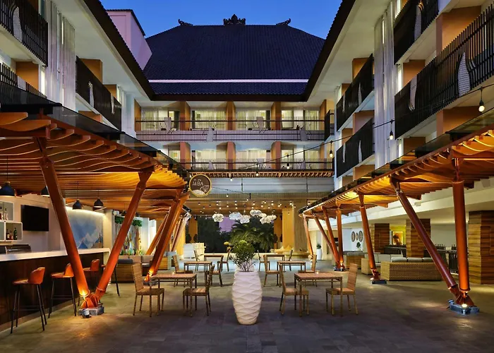 ホテル Fairfield By Marriott Bali Sunset Road 4*